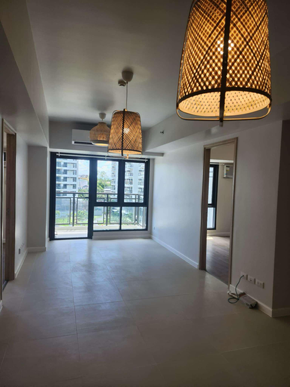 Dormy 611 - 2 BR Unit Viento @ Cerca Alabang