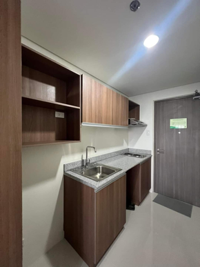 Dormy 48 - 3 Torre Lorenzo Condominium