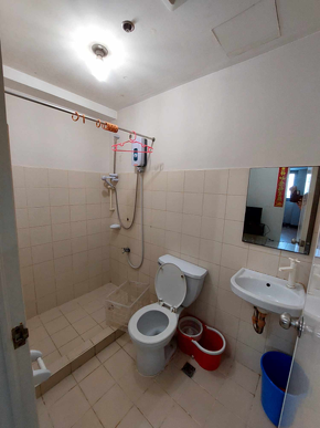 Dormy 26 - 2 Bedroom for Rent at The Grand Towers Manila near DLSU and Taft