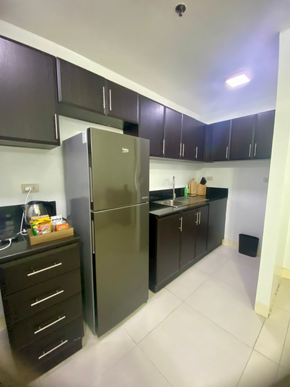 Dormy 728 - 1BR Unit in Cubao Araneta Manhattan Pakview Tower 2