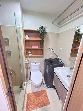Dormy 880 - Cozy Fully Furnished Bedroom Unit in Pasay (also open for short term)