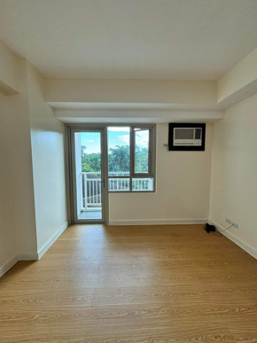 Dormy 435 - FOR RENT: The Grove SEMI-FURNISHED STUDIO UNIT ‼️