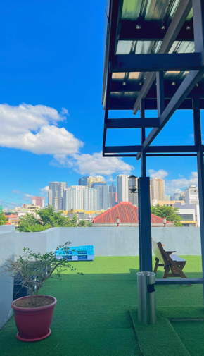 Dormy 503 - Bed Spacer - Makati City near Jollibee Bautista/Lrt Buendia 