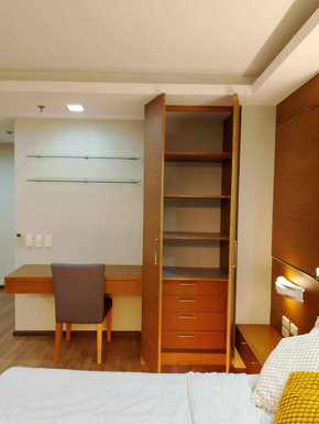 Dormy 496 - LOFT TYPE FULLY FURNISHED UNIT TWO SERENDRA