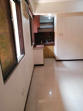 Dormy 322 -  Large Studio Unit in Makati!