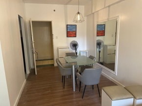 Dormy 697 - Renovated Fully furnished 1BR Forbeswood Heights