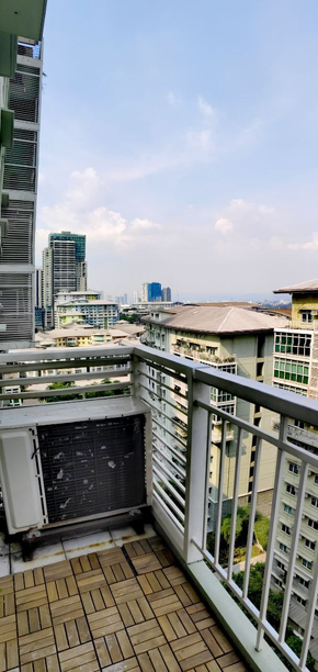 Dormy 496 - LOFT TYPE FULLY FURNISHED UNIT TWO SERENDRA