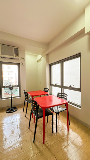Dormy 701 - Rooms for Rent in Makati