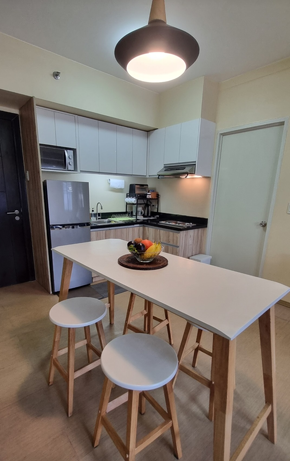 Dormy 751 - CityFlex Tower furnished executive studio unit at BGC