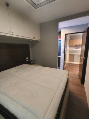Dormy 954 - Furnished Condo Unit with Parking for Rent at Asia Enclaves