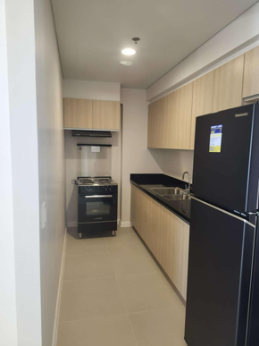 Dormy 611 - 2 BR Unit Viento @ Cerca Alabang