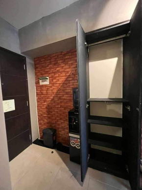 Dormy 481 - Condo Near UP Fully Furnished