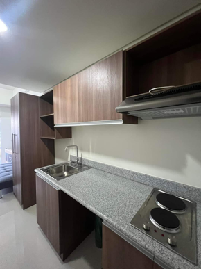 Dormy 48 - 3 Torre Lorenzo Condominium