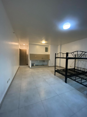 Dormy 552 - Big Studio Units Near AYALA, TAFT, EDSA, BGC
