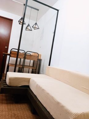 Dormy 153 - Bed Space Manila