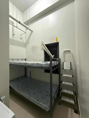 Dormy 747 - Room for Rent in Makati Solstice Tower 1 (Ayala Malls Circuit Lane)