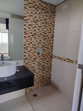 Dormy 938 - Bare 3 BR Condo Unit for Rent at Asia Enclaves