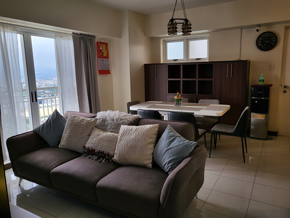 Dormy 617 - 3 BR Fully Furnished Condo Lumiere Residence in Pasig