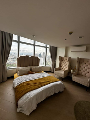 Dormy 453 - 5BR PENTHOUSE FOR LEASE IN MAKATI: One Central Suite