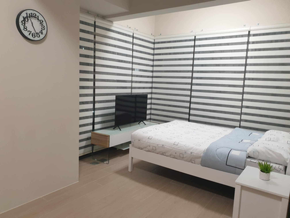 Dormy 458 - 2 Bedroom FOR LEASE IN TAGUIG: Uptown Ritz Tower