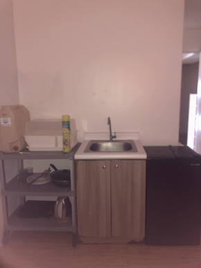 Dormy 351 - STUDIO UNIT FOR SOLO or 4PAX in STA.CRUZ MANILA