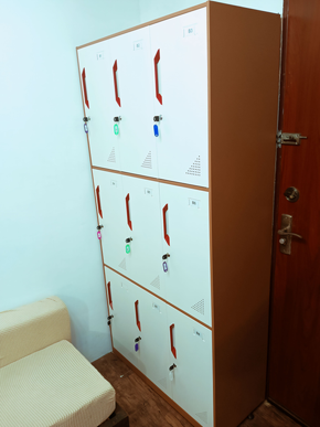 Dormy 153 - Bed Space Manila