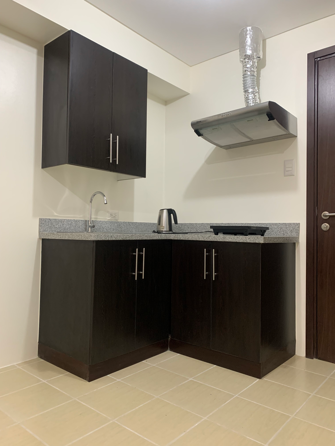 Featured Image of Building, Room, Condo, Dorm at Covent Garden Condominium