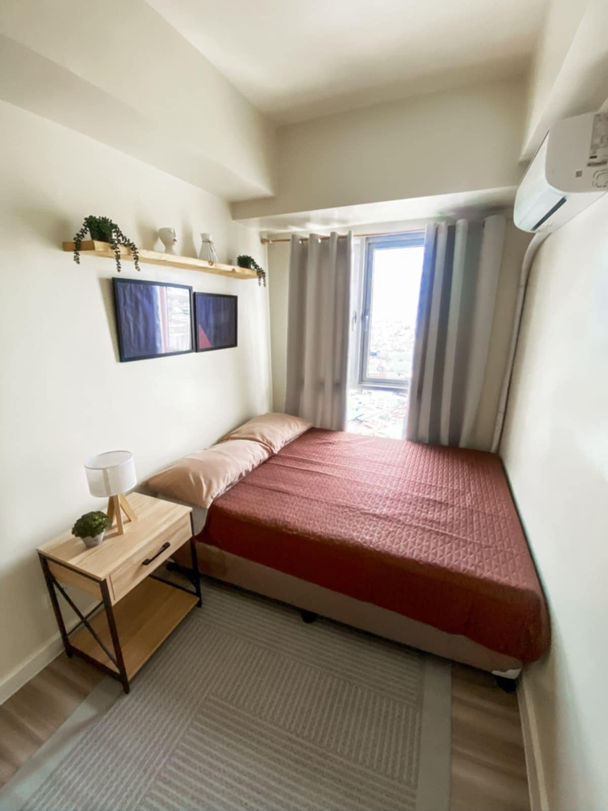 Featured Image of Building, Room, Condo, Dorm at Condo Unit for Rent in Cloverleaf Quezon City