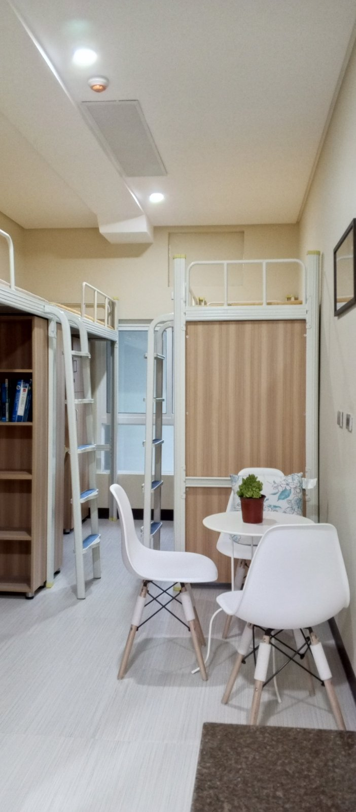 Featured Image of Building, Room, Condo, Dorm at Unit for Lease in Katipunan! Walking Distance to Ateneo