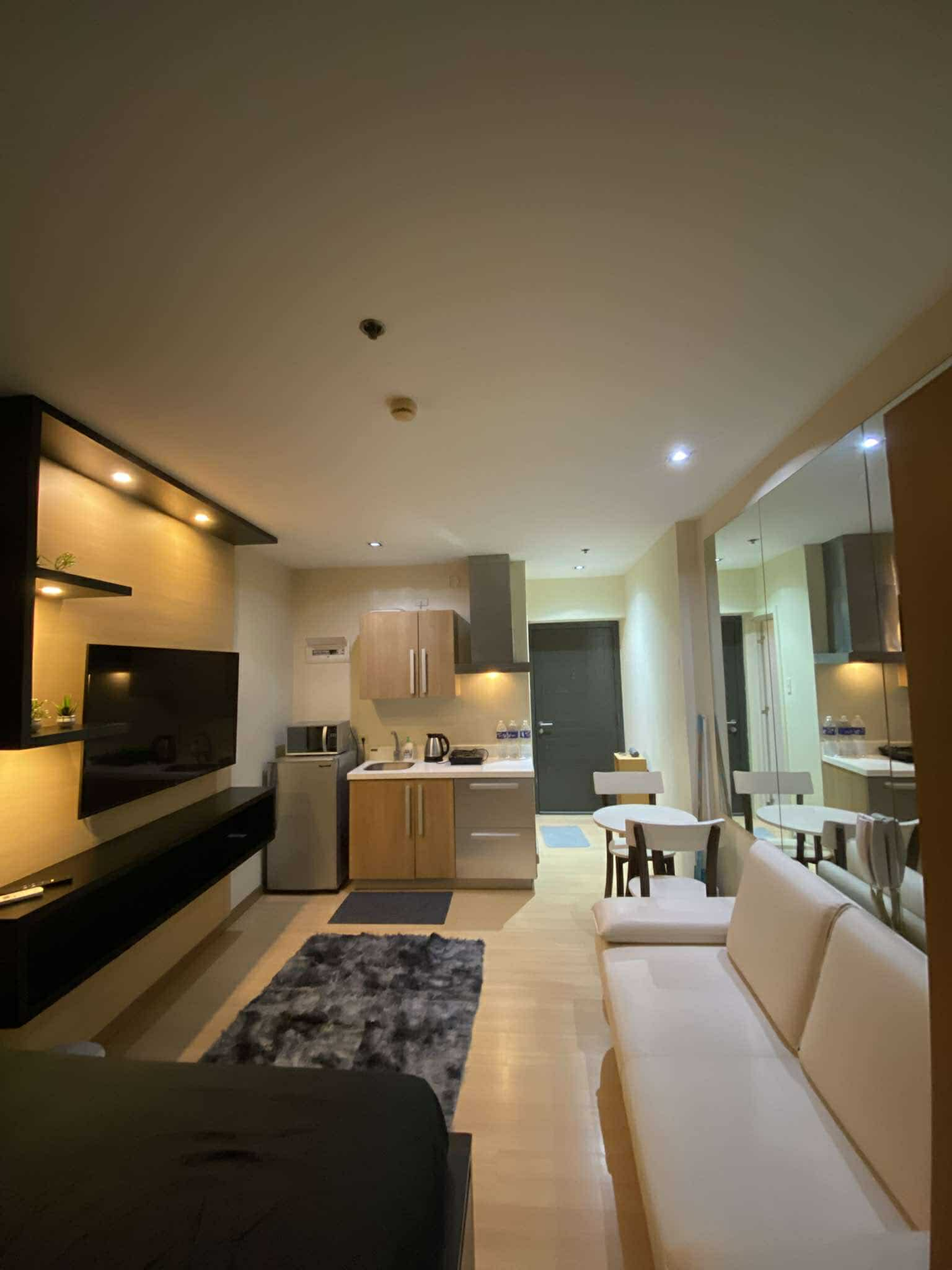 Featured Image of Building, Room, Condo, Dorm at Furnished Studio with Balcony at Knightsbridge Residences Makati