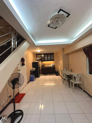 Dormy 285 - BEDSPACE / SOLO ROOM FOR RENT - Near Taft, PGH, Robinsons, UP Manila