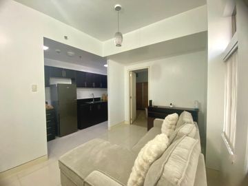 Dormy 728 - 1BR Unit in Cubao Araneta Manhattan Pakview Tower 2