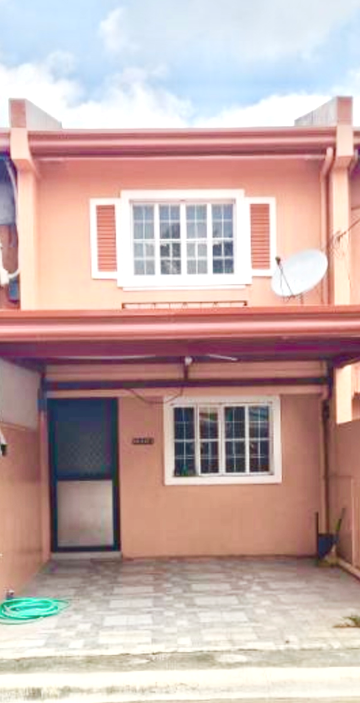 Dormy 687 - Townhouse for Rent in Pasig