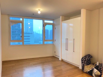 Dormy 182 - Studio Unit for rent in Park Terraces, Makati
