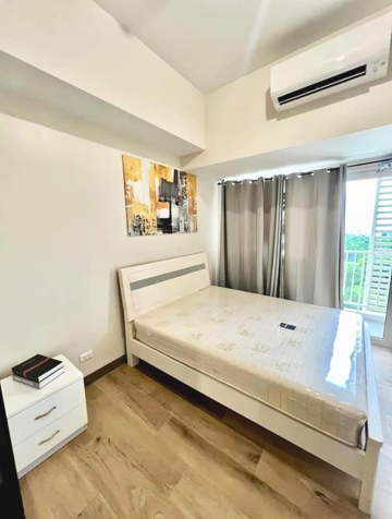 Dormy 456 - 1 BEDROOM W/ BALCONY FOR LEASE IN TAGUIG: PARK MCKINLEY WEST