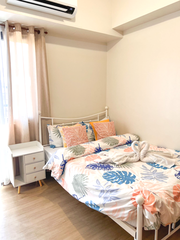 Dormy 491 - Cozy 1BR Condo Unit Near NAIA | Fully Furnished w/ Free WiFi