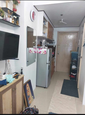 Dormy 190 - Fully-furnished Unit perfect for working/students in QC!! 