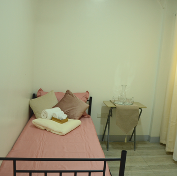 Dormy 1047 - Semi Furnished Studio For Rent in Pedro Gil Sta Ana Manila near Makati