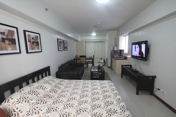 Dormy 183 - Studio Unit for rent in The Columns, Makati