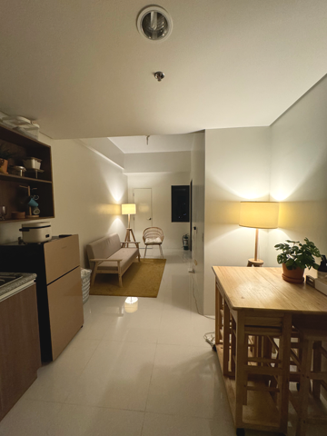 Dormy 651 - Modern One-Bedroom Condo Unit with High City View & Amenities | Manila