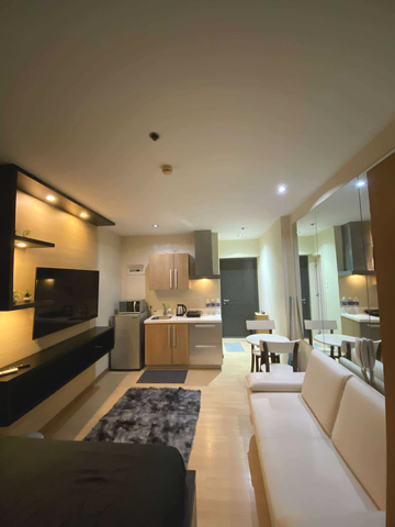 Dormy 624 - Furnished Studio with Balcony at Knightsbridge Residences Makati