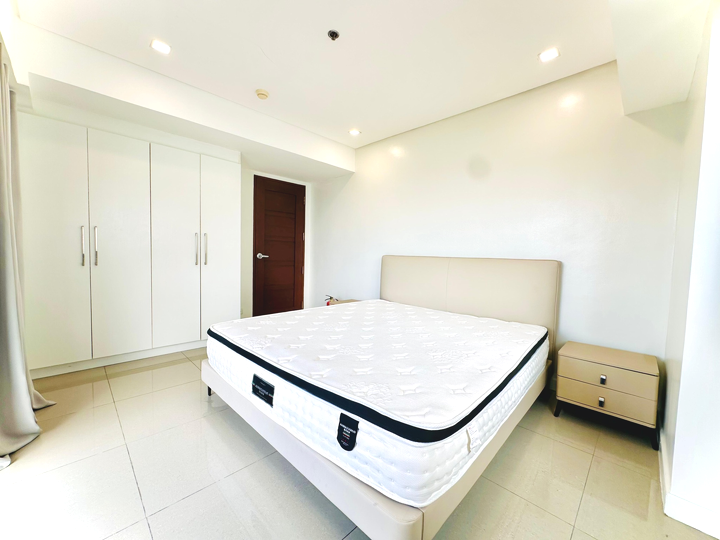 Dormy 811 - 1 BR Unit For Rent in Parañaque w Okada View - Sapphire Seaview Park