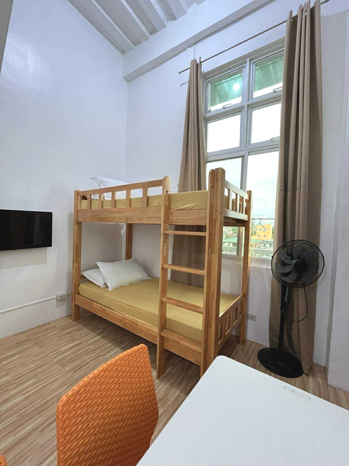 Dormy 885 - Cavite Dorm for Students, Remote Workers and Professionals