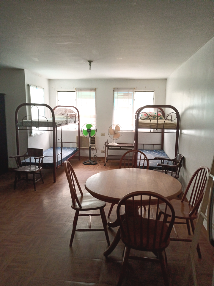 Dormy 939 - Semi Furnished Studio Condo Unit for Rent in Fairview