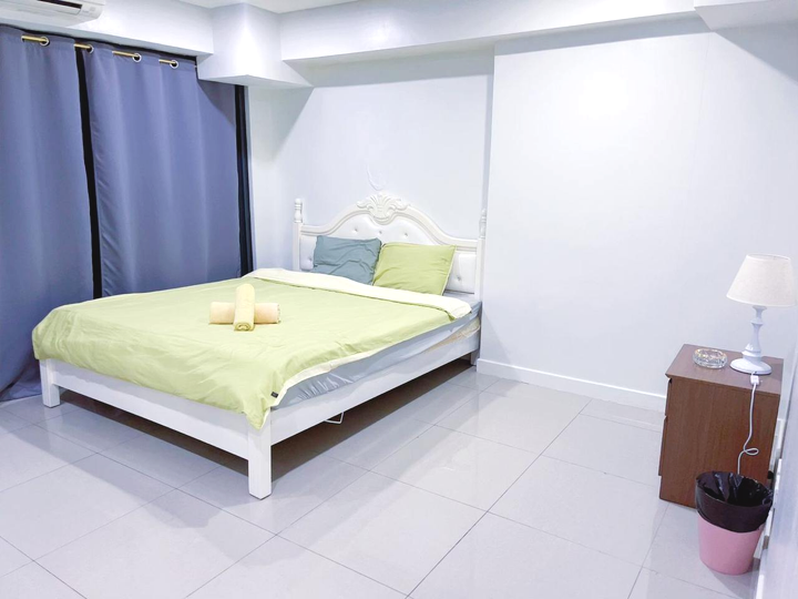 Dormy 805 - 1 BR Unit For Rent in Parañaque - Sapphire Seaview Park (Street View)