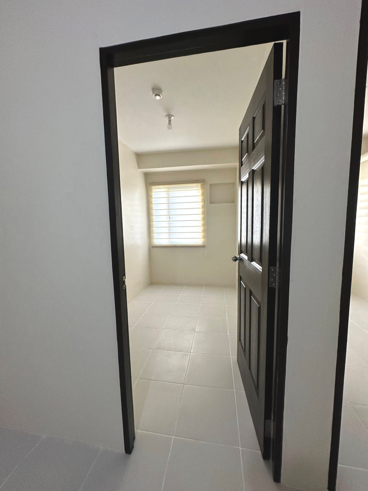 Dormy 668 - 2BR Condo Unit in Commonwealth, Quezon City