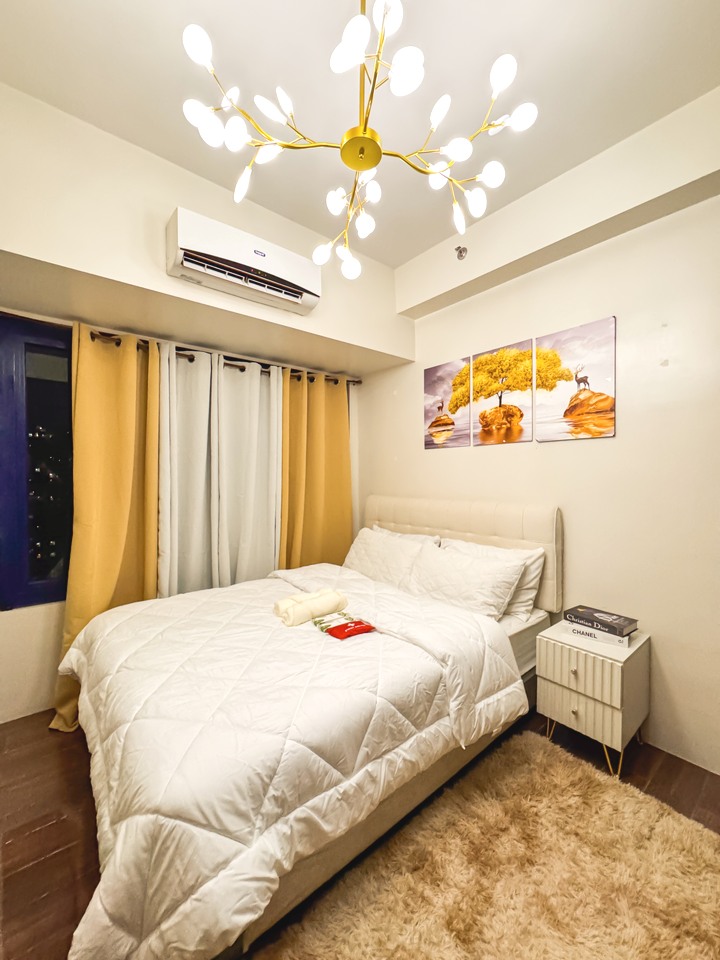 Dormy 645 - Condo For Rent in Makati near Buendia and Ayala Avenues, RCBC Plaza